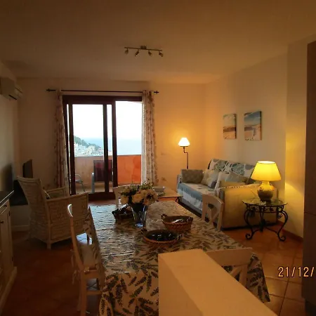 Sea And Relaxtion From A Splendid 3-room Apartmán